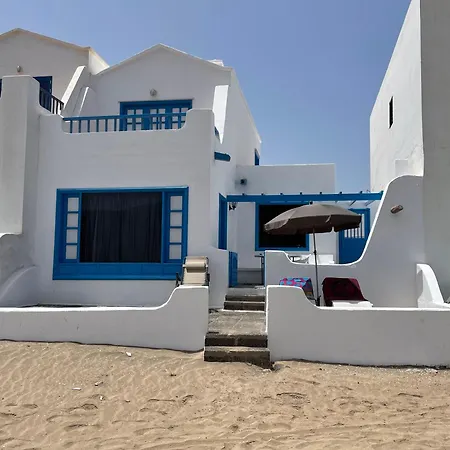 Beachfront Vakantiehuis